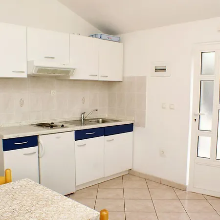 4348b Apartment
